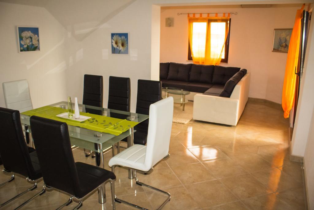 Vasto Apartments คาชเตลา ห้อง รูปภาพ